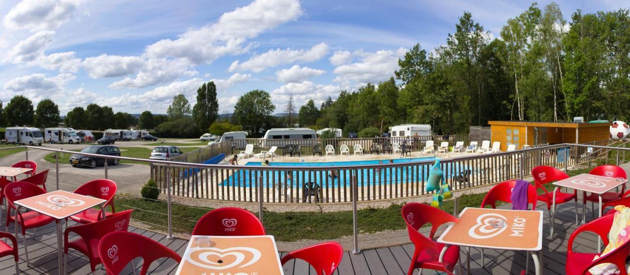 Camping Porte Des Vosges Bulgnéville Exterior foto
